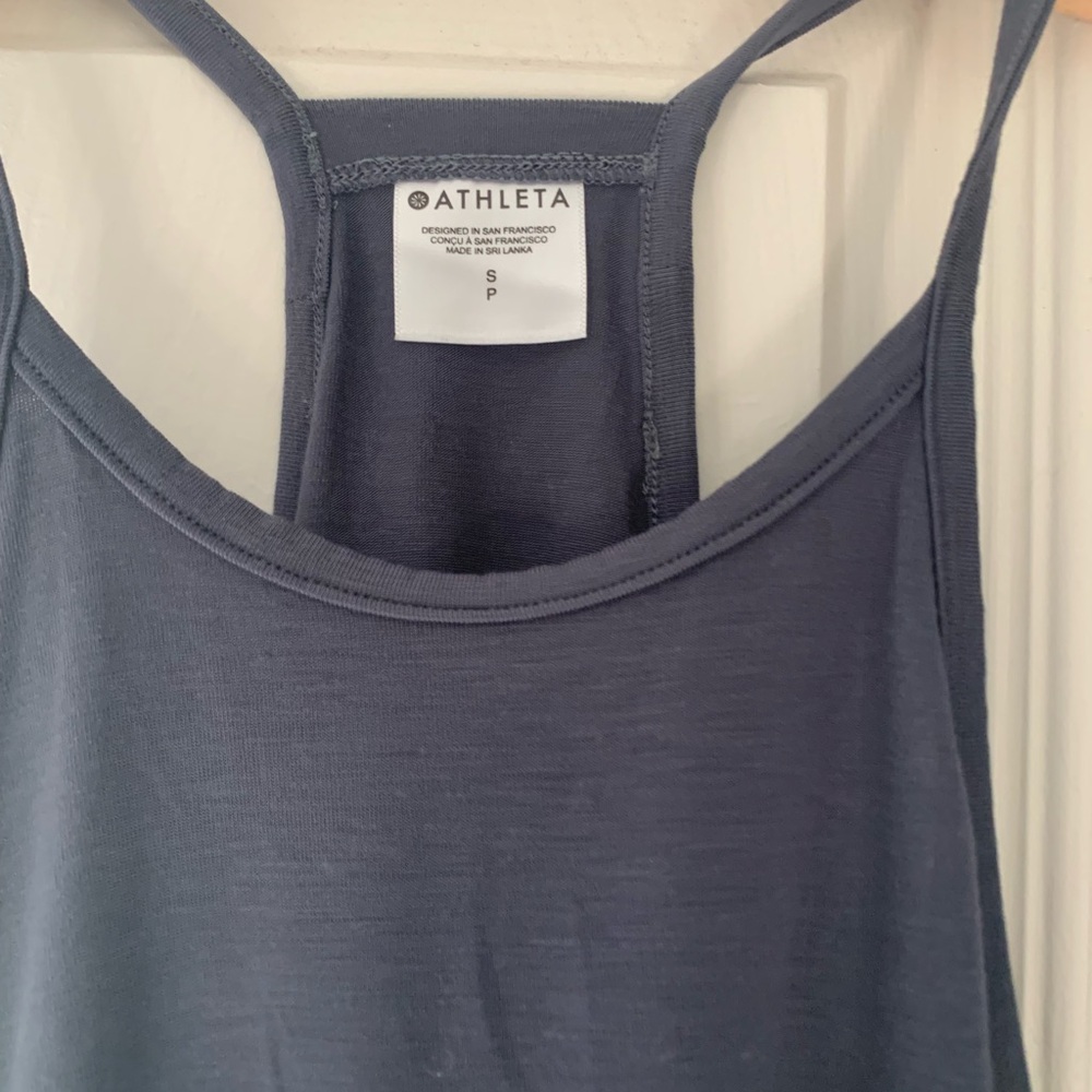 Two Athleta Essence Explore Tanks Size Small - Picture 7 of 7